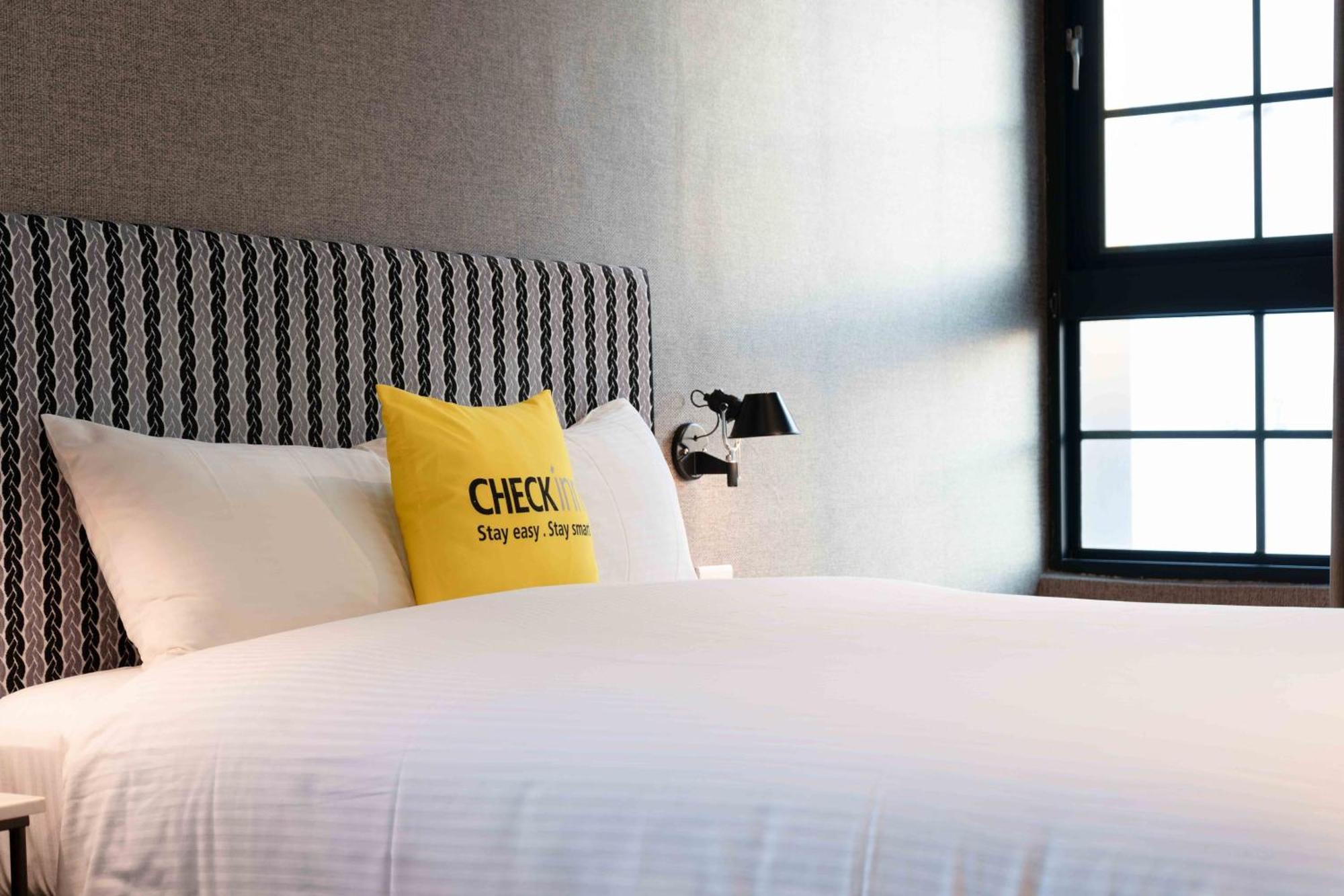 Check Inn Taichung Ziyou Экстерьер фото