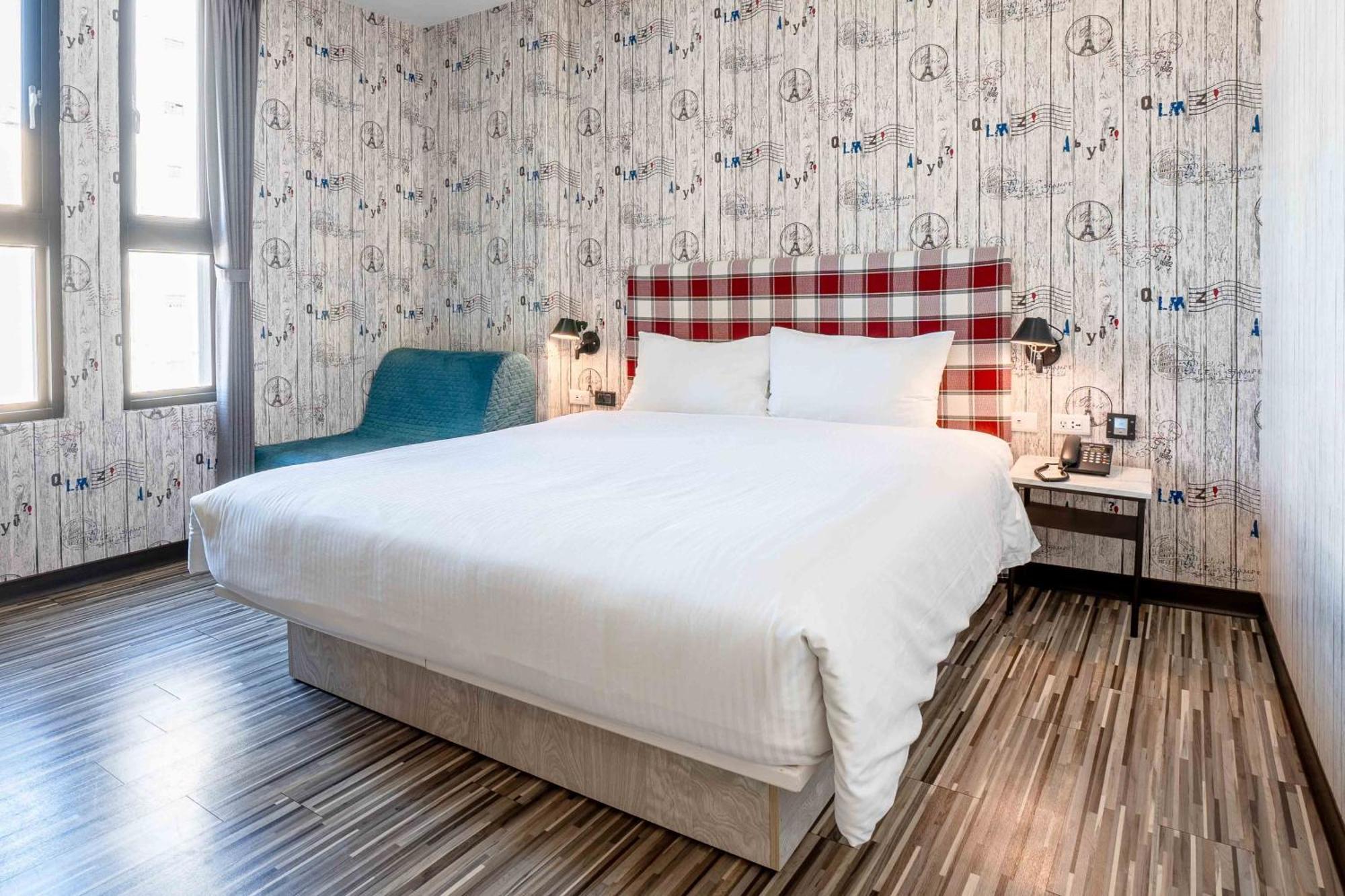 Check Inn Taichung Ziyou Экстерьер фото